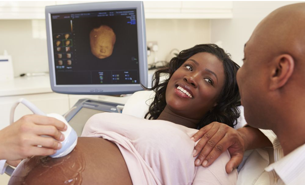 Fibrome utérin et fausse couche : existe-t-il un lien?