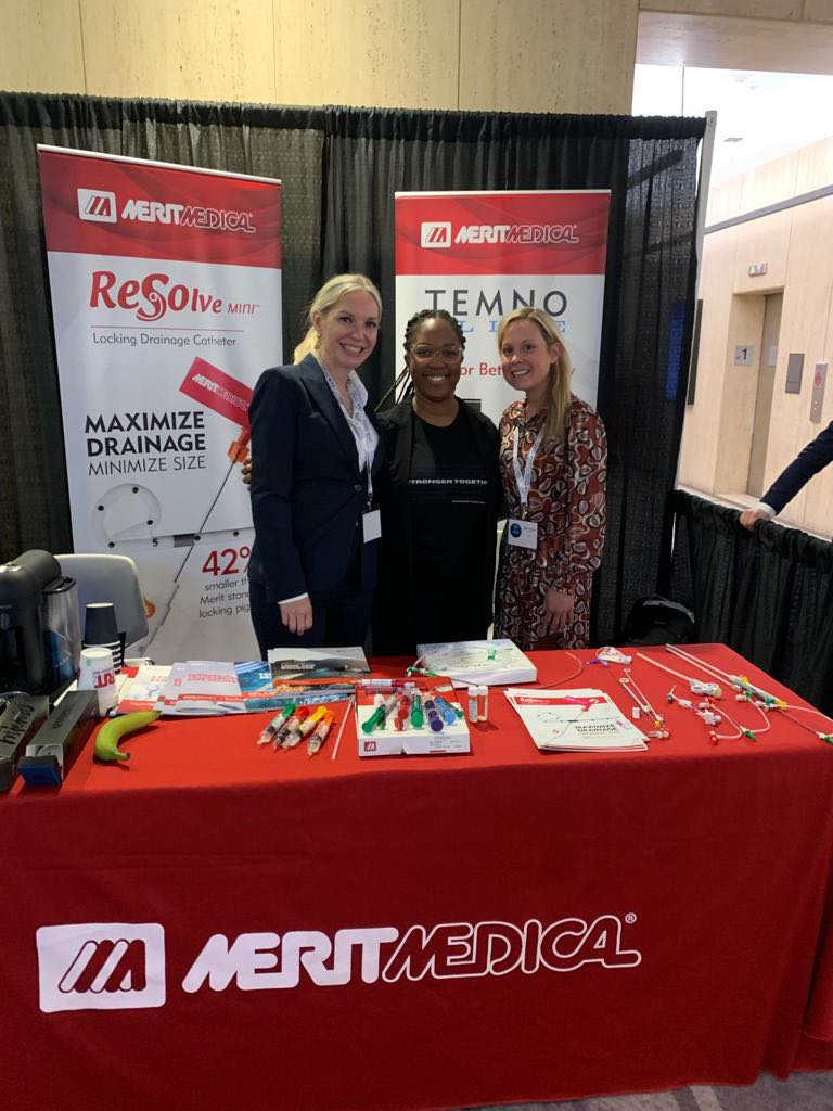 Vivre 100 Fibromes au Congrès National des radiologues d’interventio, au Canada